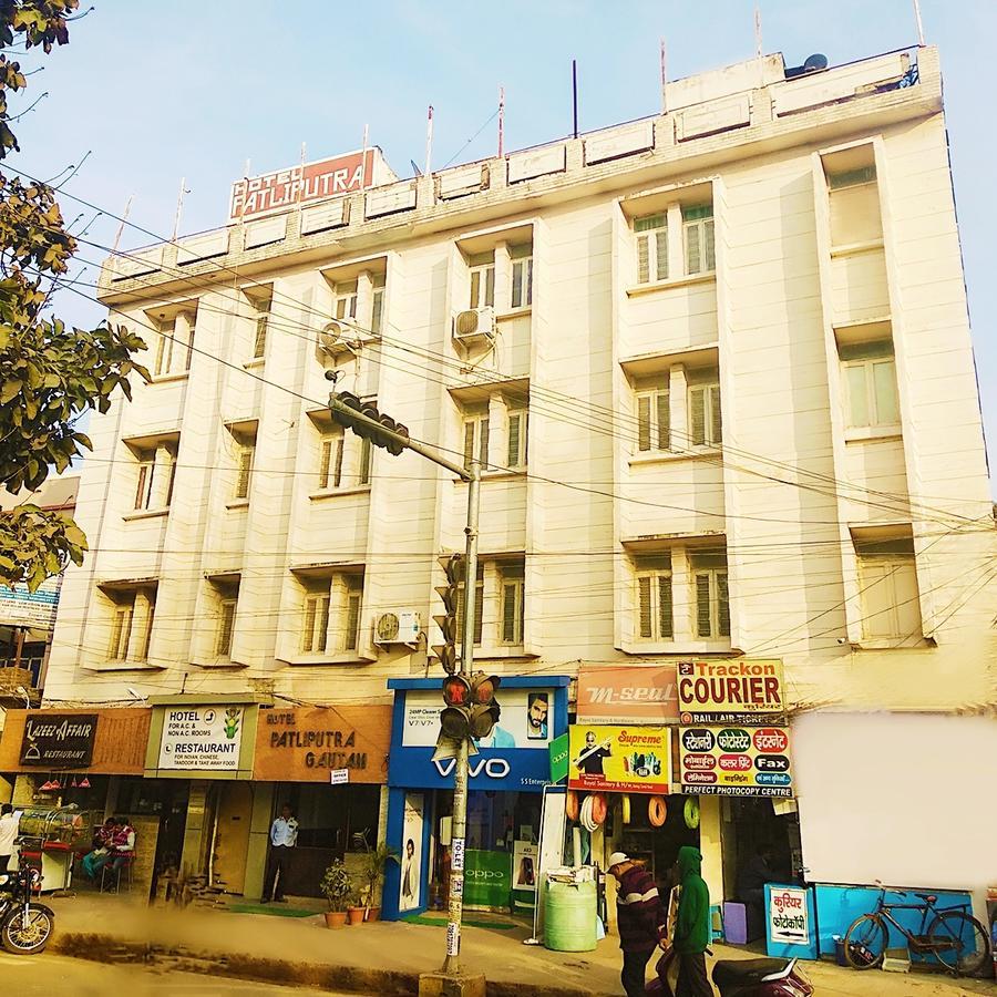 Hotel Patliputra Gautam Патна Екстериор снимка